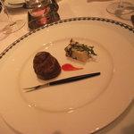 アミューズグール２品／アナゴと卵のキッシュ、グジュール