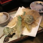 おいしい酒と料理 なかよし - 