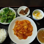 張華亭 - 乾焼蝦仁（エビチリソース）昼定食　1000円