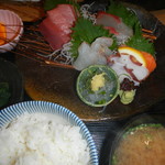 カニと海鮮丼 かじま - 刺身定食