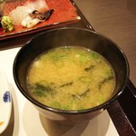 なな輝 - わかめの味噌汁。