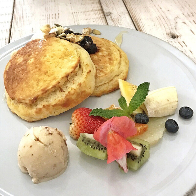 ヴィーガンパンケーキ By Saltylemon アインソフ ソア Ain Soph Soar 池袋 野菜料理 食べログ