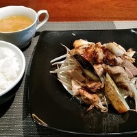 新橋 鉄板焼 ぷらちな FISH&MEAT - 