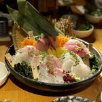 個室・炉端料理 かこいや - お造り盛り合わせ