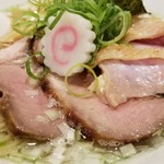 麺屋 六感堂 - ４周年限定 プレミアム中華そば＋シャポーン鹿児島鶏のタタキ 