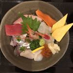 Maguro don bunta - 海鮮丼 ¥1,080-