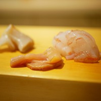 鮨 あらい - 牡丹海老 赤貝紐 みる貝