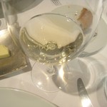 ル・ヴァンキャトル - ソミュール、シュナン・ブラン。キリリとした造り。