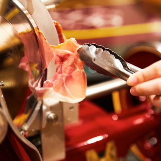 宴会・パーティーにぴったりの、お得なコースもございます！