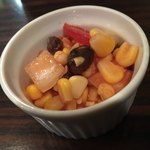 カレーの店 マボロシ - このサラダかなり好き。3皿くらい食べたいと思ってしまう