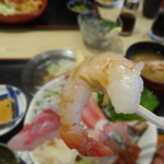 海鮮めし屋 磯人 - 磯人丼（赤海老）