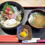 隆 - 海鮮とろろ丼 500円