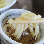 釜あげうどん 長田 in 香の香 - 釜あげ 大　薬味を投入し啜る