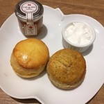 カフェ ド ミキ ウィズ ハローキティ - 