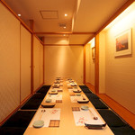 Completely private room that can accommodate 10 to 20 people
