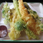 遊行庵 - てんぷら600円
