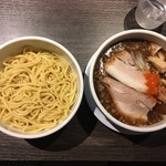 滋賀石山TOMOにぼ次朗 - つけ麺鰹次朗 200g 850円