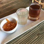 カフェ・ル・プティ・ニ・トロワ - 