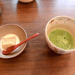 味勧屋 - チョコレートのわらび餅