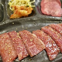 川崎名物 炭火焼肉 食道園 - 「焼肉ランチ」(1000円) ※平日ランチメニュー