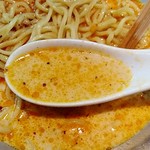 麺 やまらぁ - 混ぜれば濃厚な胡麻風味！