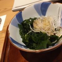 銀座 久兵衛 銀座本店 - わかめの酢の物