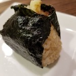 玄米工房 こめしん - チーズおかか(玄米) 160円