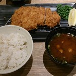 Tonkatsu Shinjuku Saboten Guranemio Tokorozawa Ten - ロースかつ定食150g