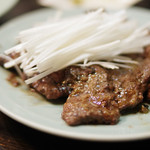 大衆料理　川治 - 鯨ステーキ
      