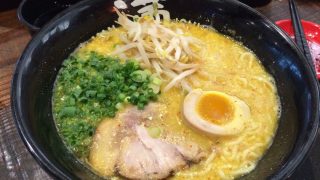 めんめん All homemade Tokyo style shoyu ramen 🍜 鶏と豚骨のWスープに