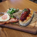 肉が旨いカフェ NICK STOCK - プレミアムホットドッグプレート☆