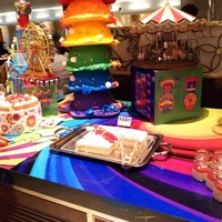 ロビーラウンジ 「マーブルラウンジ」 ヒルトン東京 - ビュッフェ台