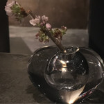 SECRETO - カウンターの一輪挿し