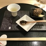 あま屋 - 日高昆布の出し汁、昆布パンと百合根ジャム