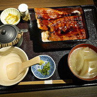 高級ブランド干物 『銀座伴助』 銀座本店 - 鰻重