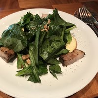 ザ・ガーデンオリエンタル・大阪 - 前菜 自家製ベーコンとほうれん草のサラダ