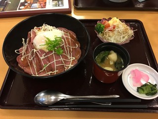 Yaegaki - ローストビーフ丼