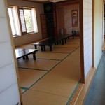 Asuka - 裏口からすぐ近くに広々とした宴会場ですね("⌒∇⌒")