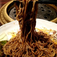 梨の家 五反田店 - 麺リフト！　まるで焼きそばのよう！