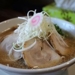 中華そば 味万 - 背脂豚そば