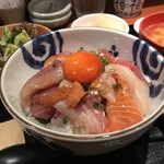 海鮮丼   アップ！