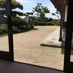 かくれ庵 - きれいな庭