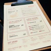 grigio la tavola - ランチメニュー。大半の方がオーダーしていたパスタランチは週替わりで、基本はオイル・トマト・クリーム系の3種類。