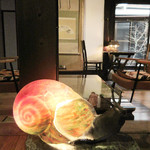 月と - カフェの一角(2018.2月中旬)