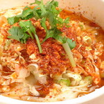 西安刀削麺酒楼 - ペペロンチーノの元になったとも言われている【ユウポー刀削麺】 ガーリックの香り高い風味にヤミツキ続出です！