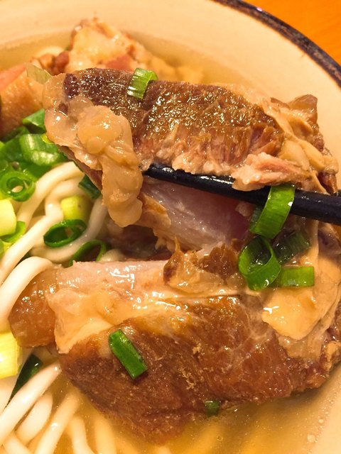 根夢 伊佐店 ごん 宜野湾市 沖縄そば 食べログ