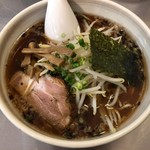 はな火屋 - 醤油らーめん 650円（並盛)