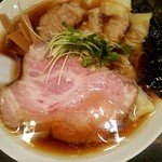 らーめん 稲荷屋 - ビジュアルいいですねぇ！