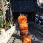 観音茶屋 - 焼きだんご。