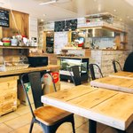 Bakery&Cafe BakeAwake - 店内